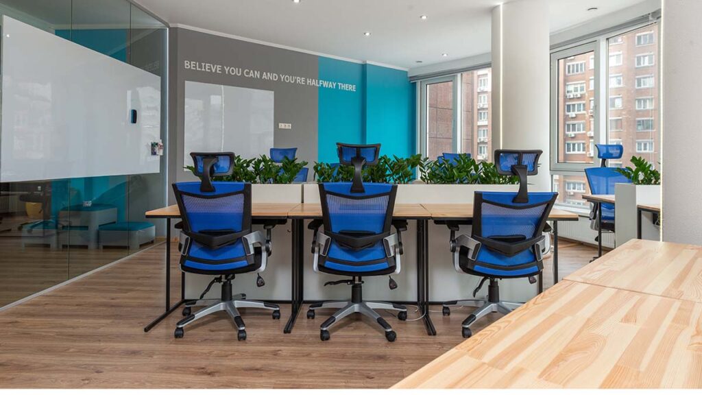 Customized Office Furniture In Dubai