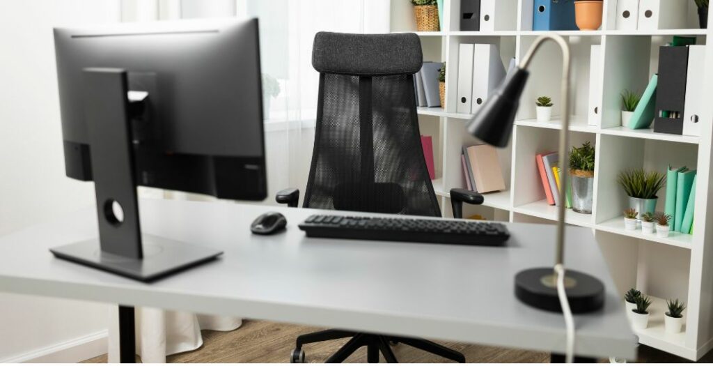 How Much Does An Office Chair Cost To Buy In UAE? A Comprehensive Guide to Office Furniture